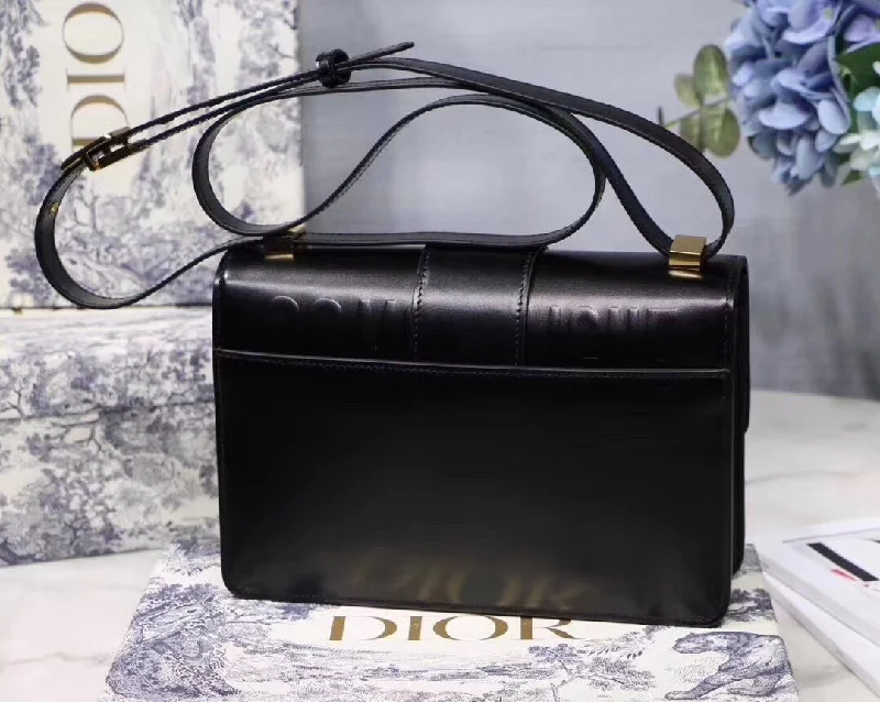 Dior 30 Montaigne Shoulder Bag In Black Calfskin