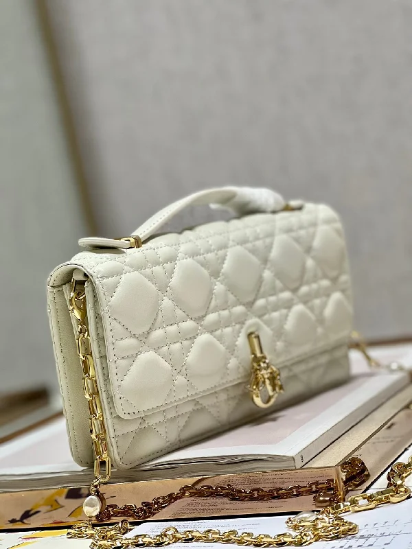 WF - Dior Bag - 210