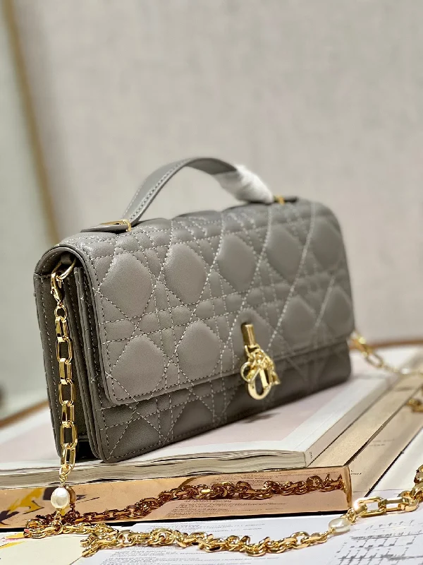 WF - Dior Bag - 215