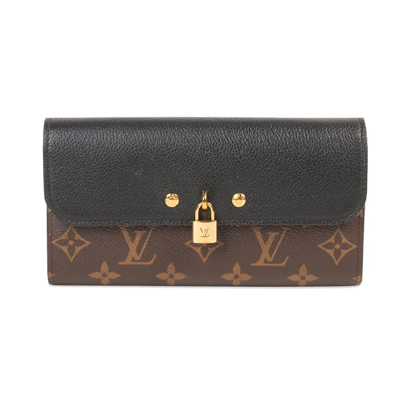 Louis Vuitton Monogram Venus Wallet