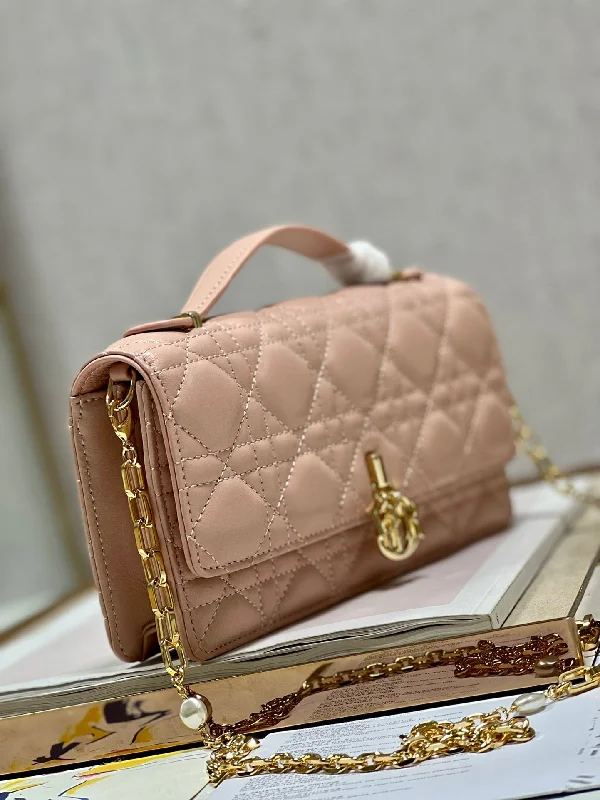 WF - Dior Bag - 212